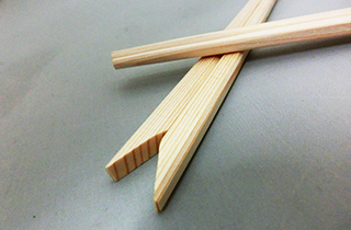 Arrow-shaped chopsticks